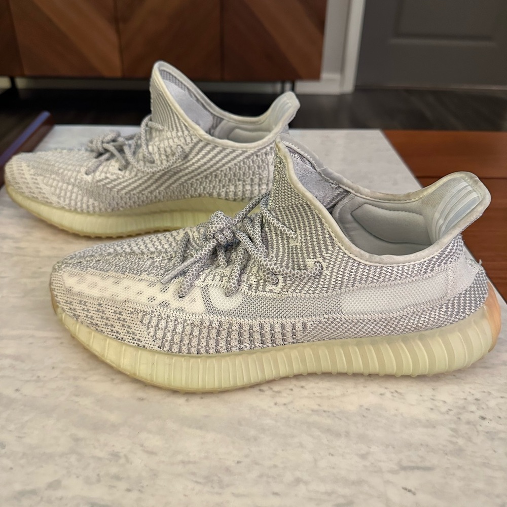 Adidas Yeezy Boost 350 V2 - Yeshaya (Non-Reflective)